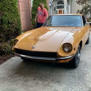 Meet your Posher, Troy